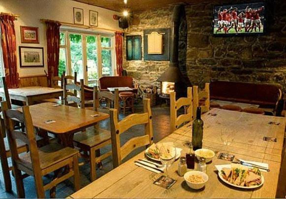 Ty Mawr Hotel Llanbedr  Eksteriør bilde