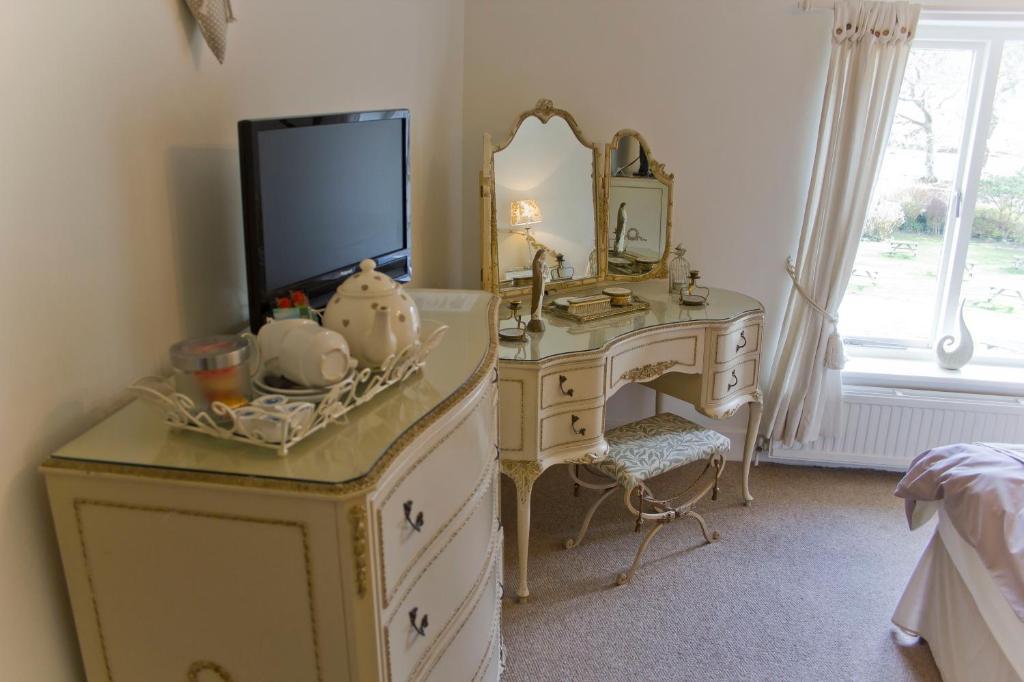 Ty Mawr Hotel Llanbedr  Eksteriør bilde