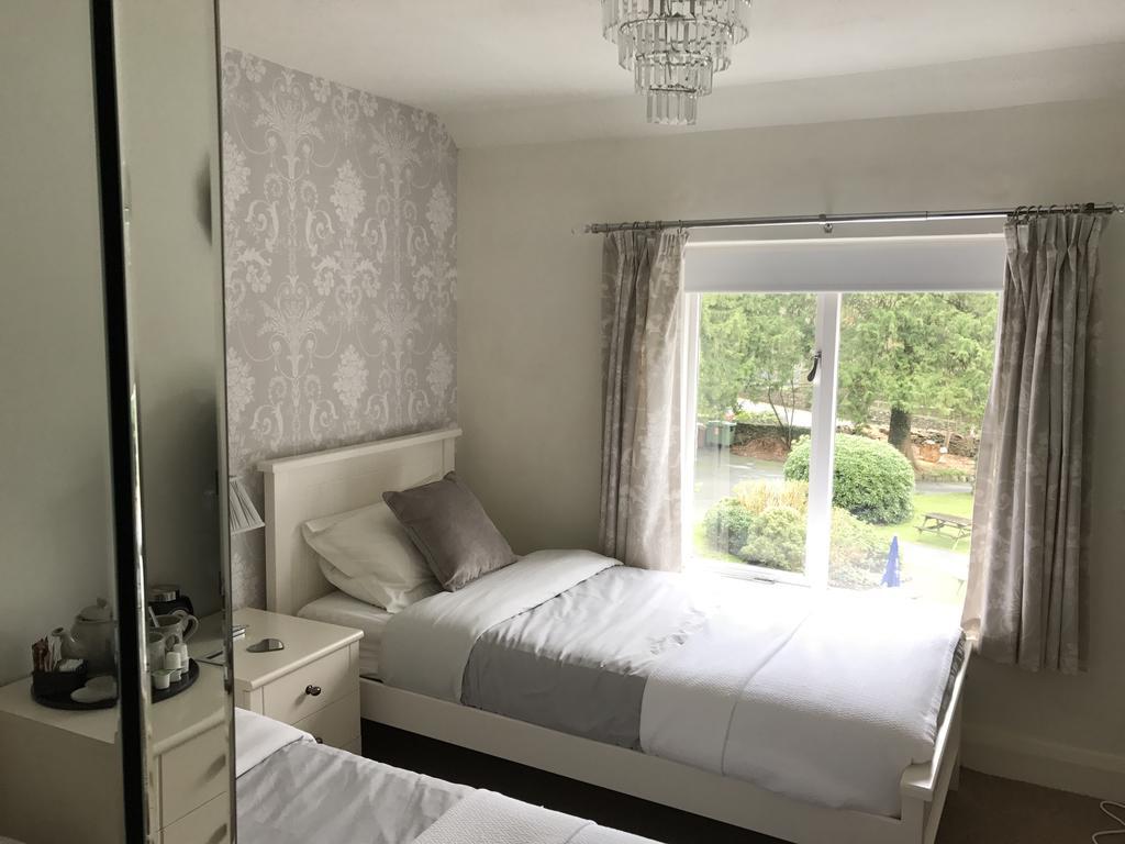 Ty Mawr Hotel Llanbedr  Eksteriør bilde